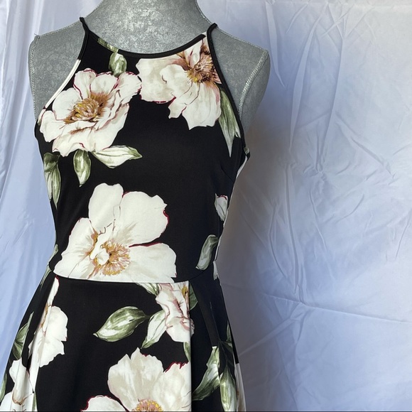 MONTEAU SLEEVELESS RACER BACK FLORAL DRESS - Picture 6 of 15